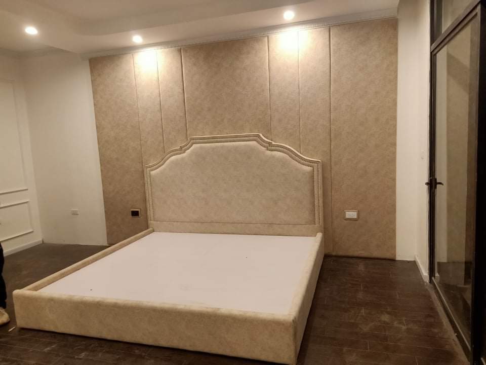 mẫu giường châu âu